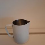 Tejhabosító/ Kiöntő fehér 350 ml 