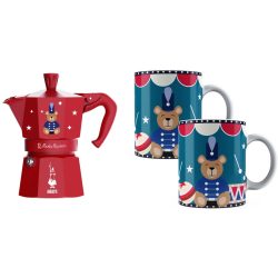   Bialetti Karácsonyi Maci - Moka Express kávéfőző 6 személyes, piros színű + csésze és csészealj szett 2db